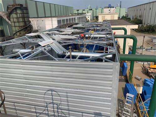 關于工業冷卻塔收水器的介紹(冷卻塔收水器生產設備)