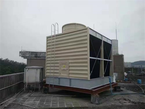 鄭州玻璃鋼冷卻塔最高能將溫度降低幾度,玻璃鋼冷卻塔圖片