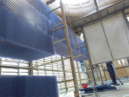 冷卻塔填料維修更換方法